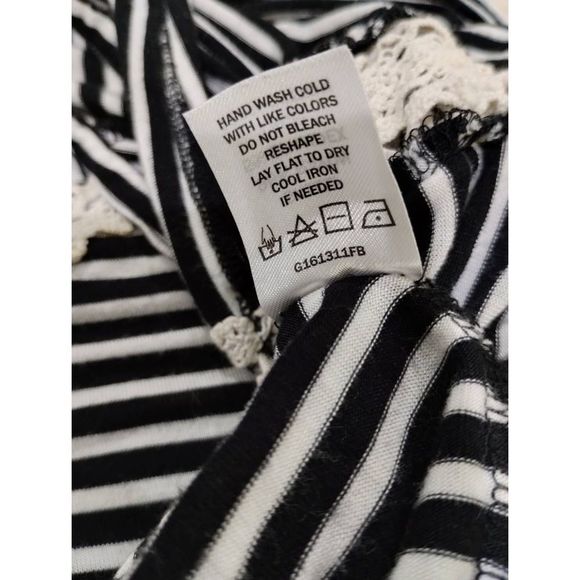 Vanity Lace Back Top, Black/White Stripes, High to Low Style, M - Picture 5 of 10